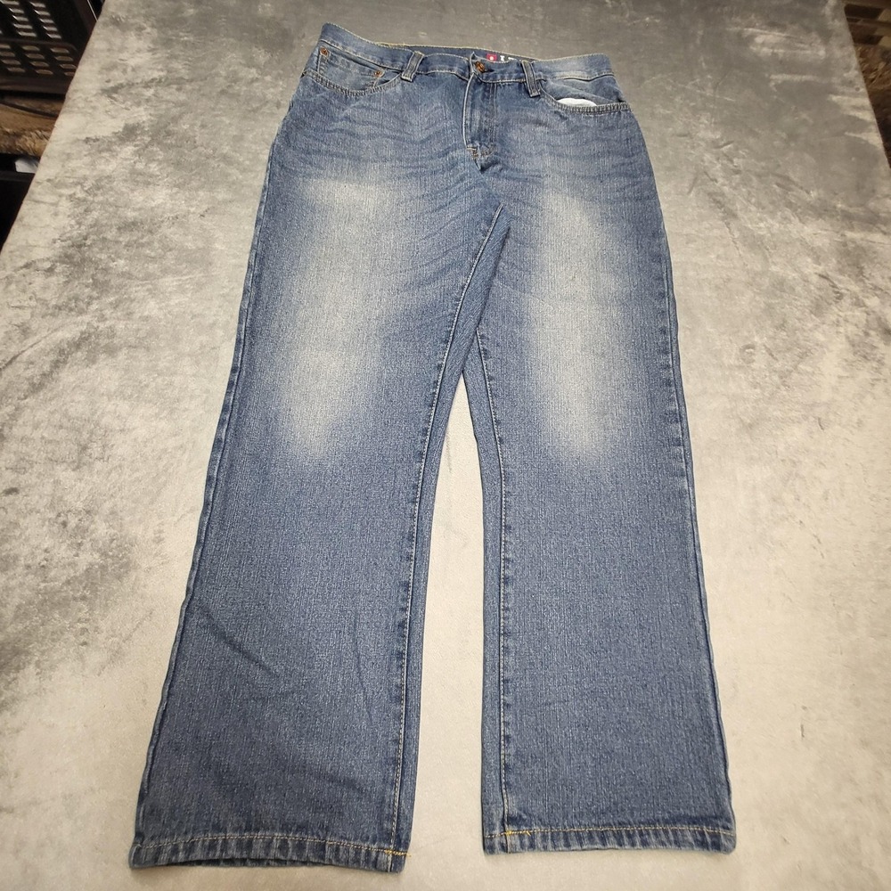 IZOD Jeans Mens 34x30 Blue Straight Relaxed Light Wash Denim 100% Cotton